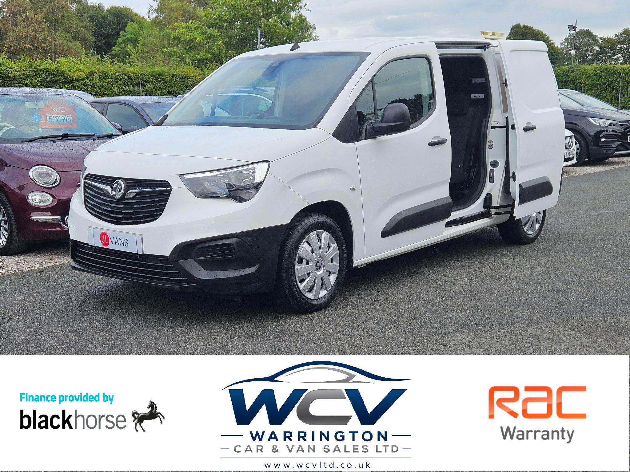 Vauxhall Combo 1.5 Turbo D 2300 Dynamic Crew Van L2 Euro 6 4dr